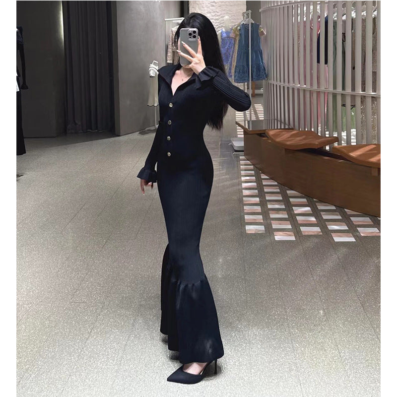 Elegant and fashionable black slim-fitting knitted fishtail long dress