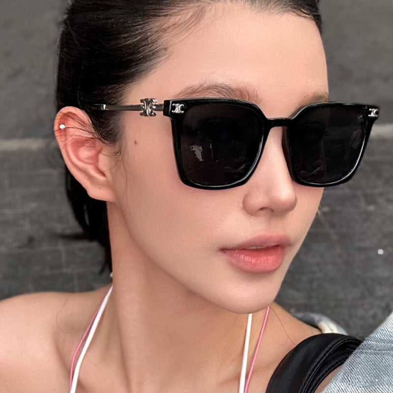 New Square Women's Sunglasses with Advanced UV Protection and Internet Celebrity Photography Sunglasses