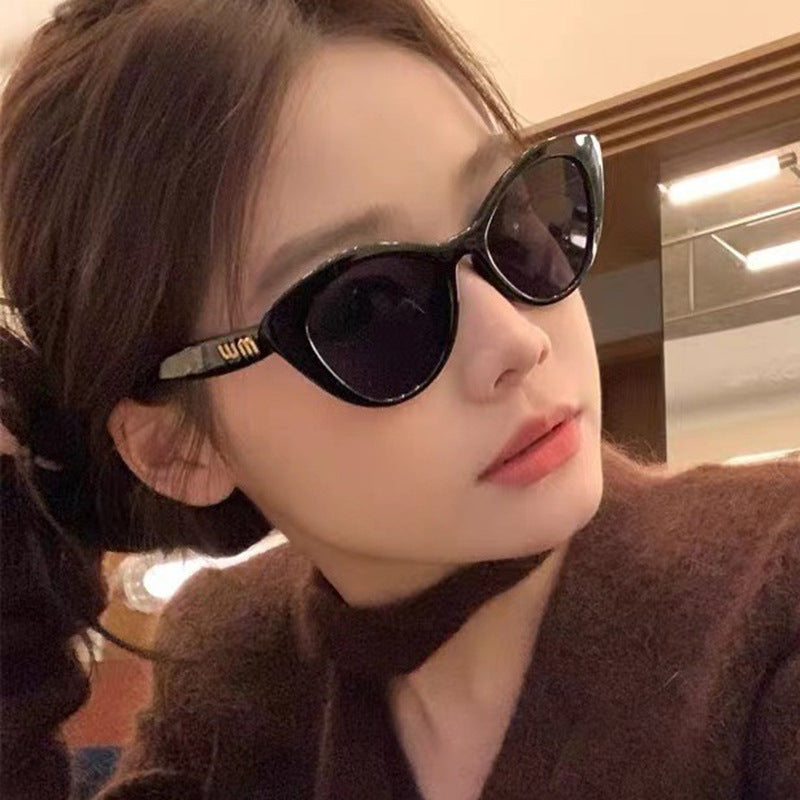Cat's Eye Retro Sunglasses, Female Face, Fashionable and High end, Internet Celebrity Street Photography, Sunglasses, Concave Design
