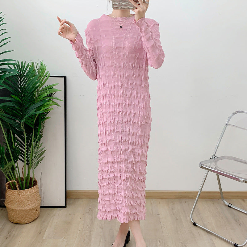Heavy industry pleated mid length dress for autumn, new collection with waist cinched and large swing lantern sleeves, formal dress for women