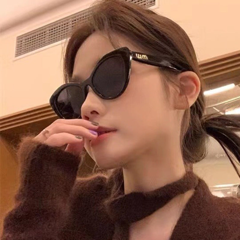 Cat's Eye Retro Sunglasses, Female Face, Fashionable and High end, Internet Celebrity Street Photography, Sunglasses, Concave Design